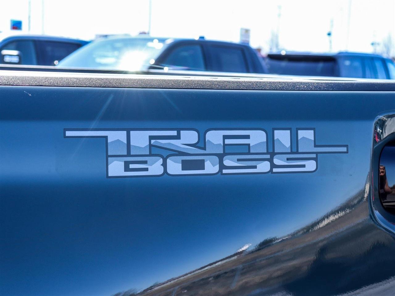 2026 Chevrolet SILVERADO 2500HD 4WD Crew Cab Standard Box LT Photo