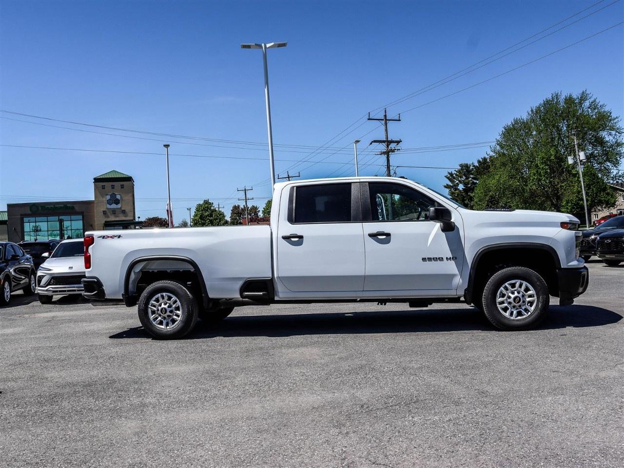 2026 Chevrolet SILVERADO 2500HD 4WD Crew Cab Long Box Work Truck Photo