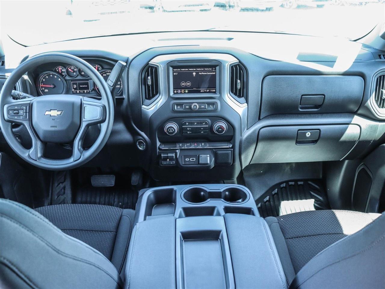 2026 Chevrolet SILVERADO 2500HD 4WD Crew Cab Long Box Work Truck Photo