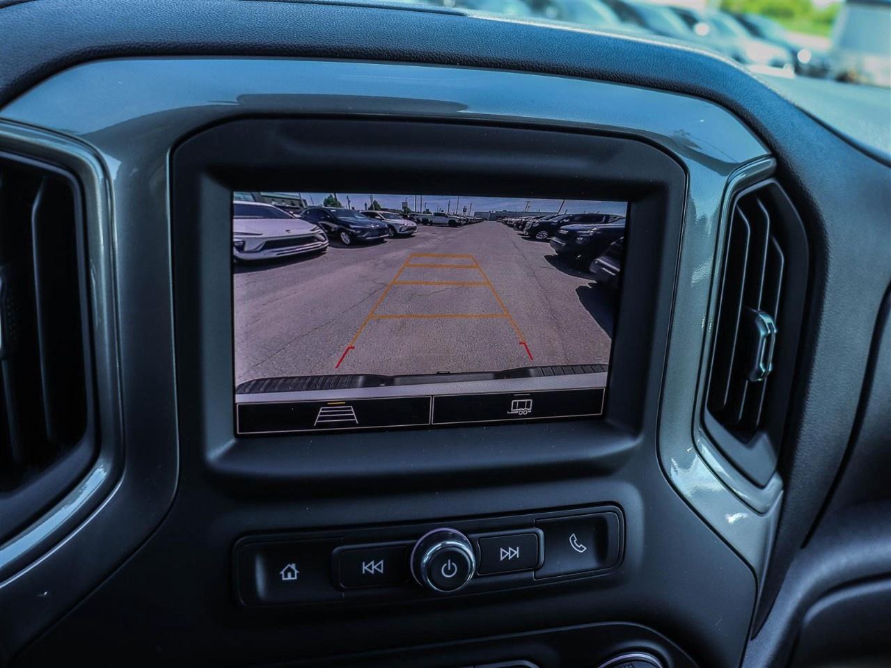 2026 Chevrolet SILVERADO 2500HD 4WD Crew Cab Long Box Work Truck Photo