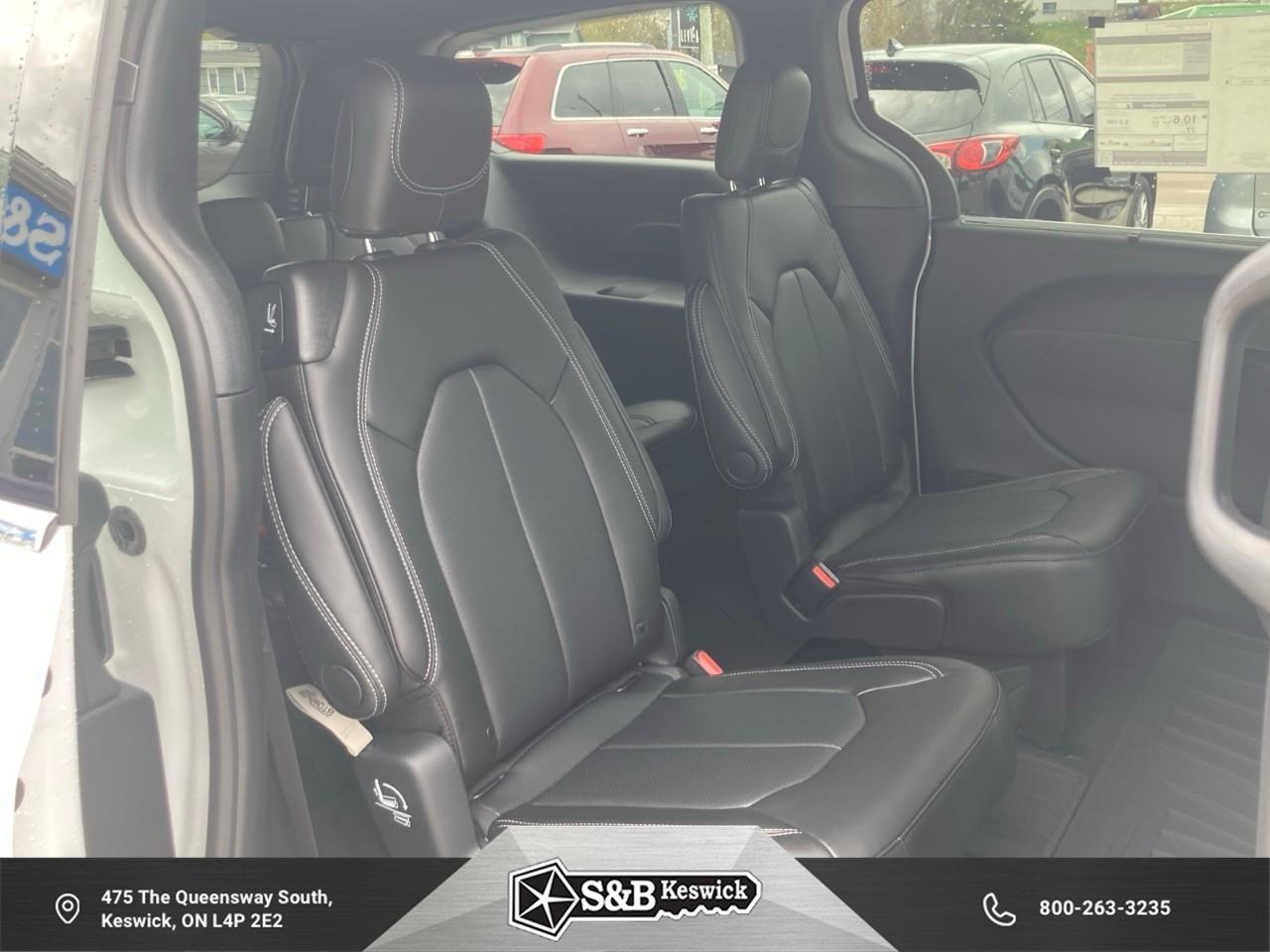 2026 Chrysler Grand Caravan SXT Front-Wheel Drive Passenger Van Photo
