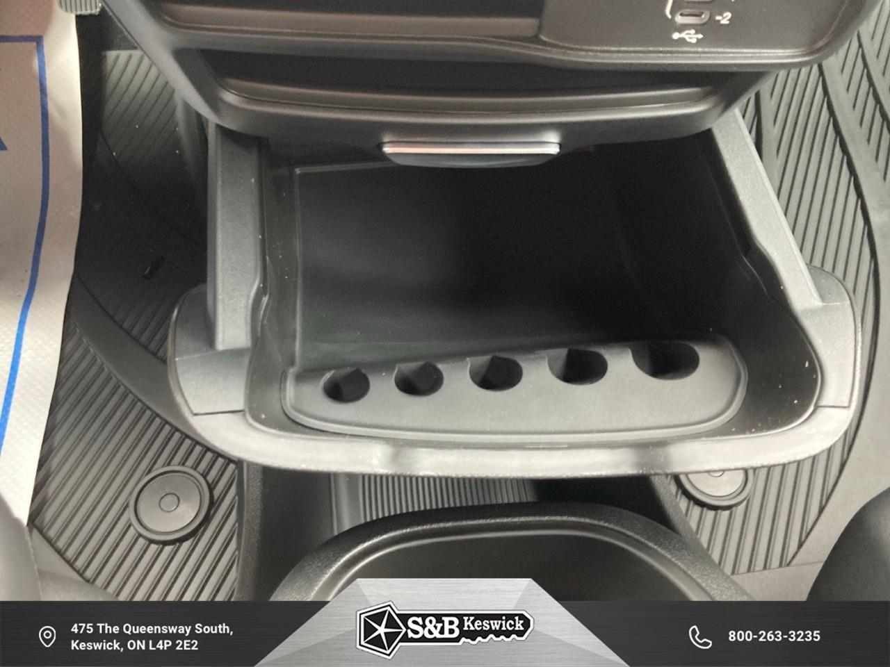 2026 Chrysler Grand Caravan SXT Front-Wheel Drive Passenger Van Photo