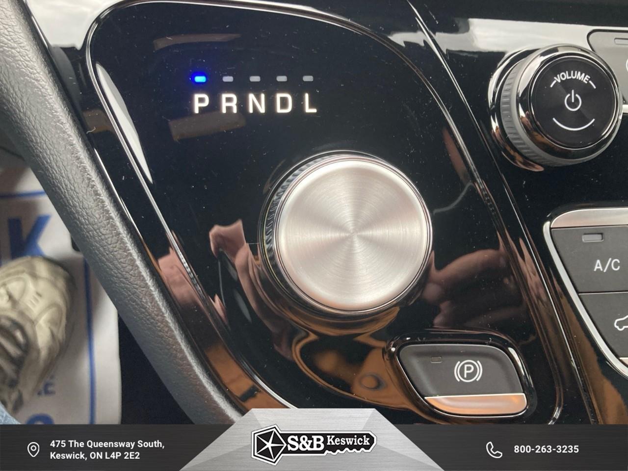 2026 Chrysler Grand Caravan SXT Front-Wheel Drive Passenger Van Photo