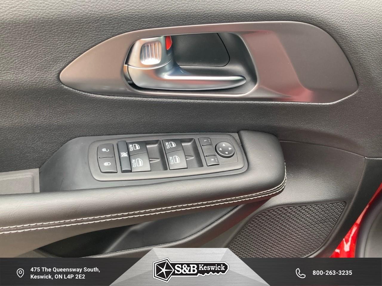 2026 Chrysler Grand Caravan SXT Front-Wheel Drive Passenger Van Photo