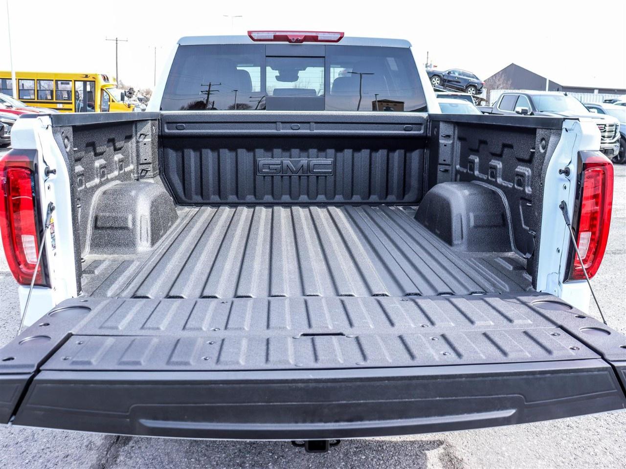 2026 GMC Sierra 1500 Crew Cab Short Box 4-Wheel Drive Denali Photo