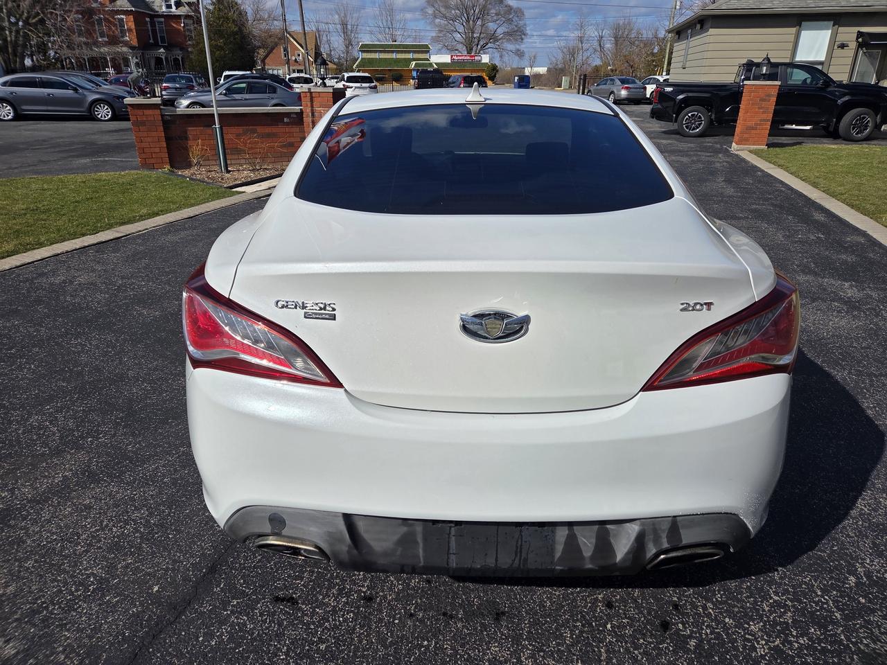 2013 Hyundai Genesis Coupe 2dr I4 Automatic, Looks and Drives Great! Photo
