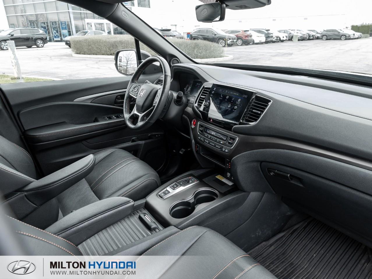 2022 Honda Passport TrailSport 4dr All-Wheel Drive Photo