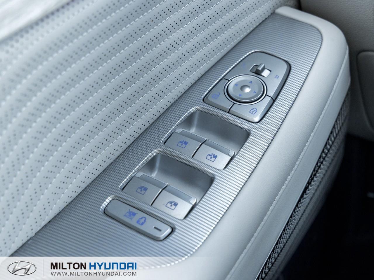 2024 Hyundai PALISADE Ultimate Calligraphy 4dr All-Wheel Drive Photo