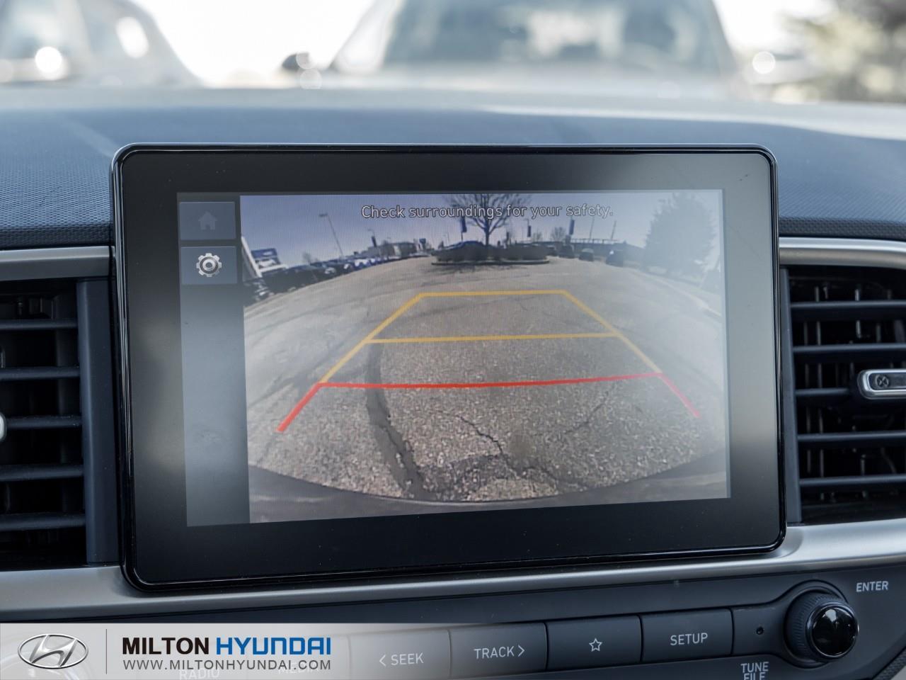 2023 Hyundai Venue Ultimate w/Denim Interior 4dr Front-Wheel Drive Photo