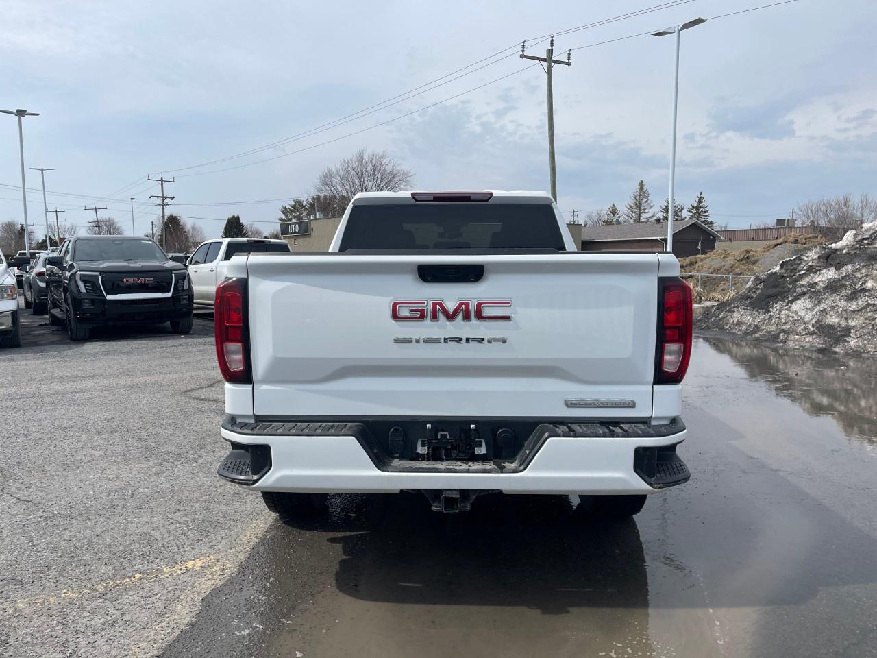 2024 GMC Sierra 1500 Crew Cab Standard Box 4-Wheel Drive Elevation Photo