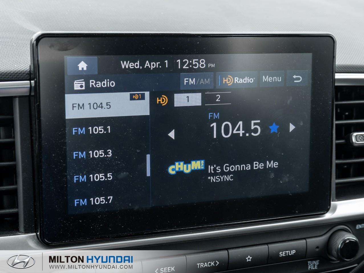 2024 Hyundai Venue Preferred w/Two-Tone 4dr Front-Wheel Drive Photo