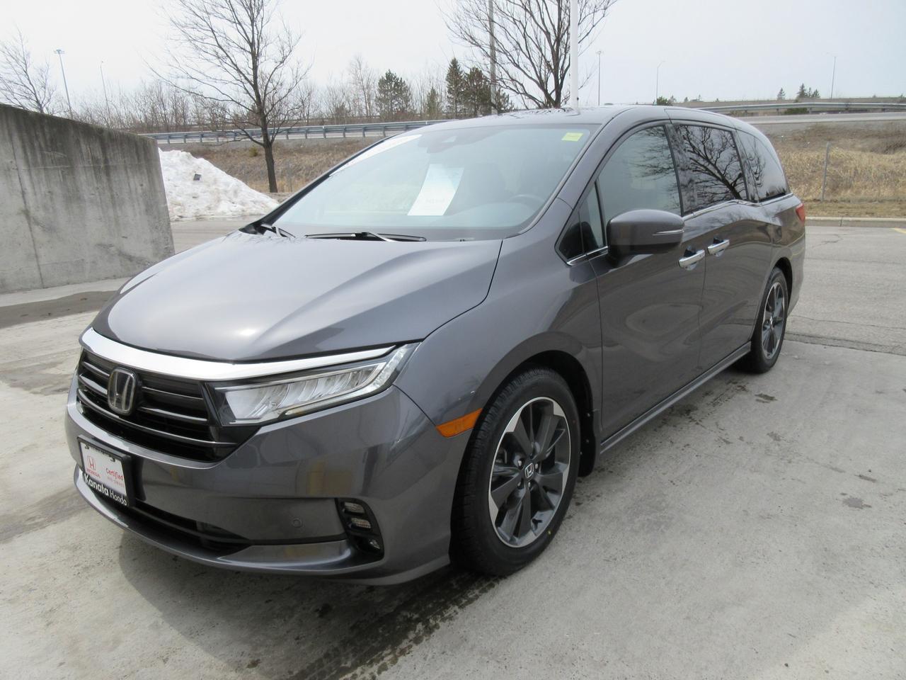 2023 Honda Odyssey Touring Passenger Van Photo