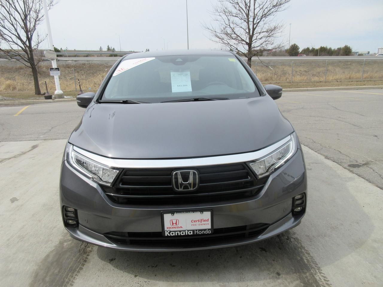 2023 Honda Odyssey Touring Passenger Van Photo