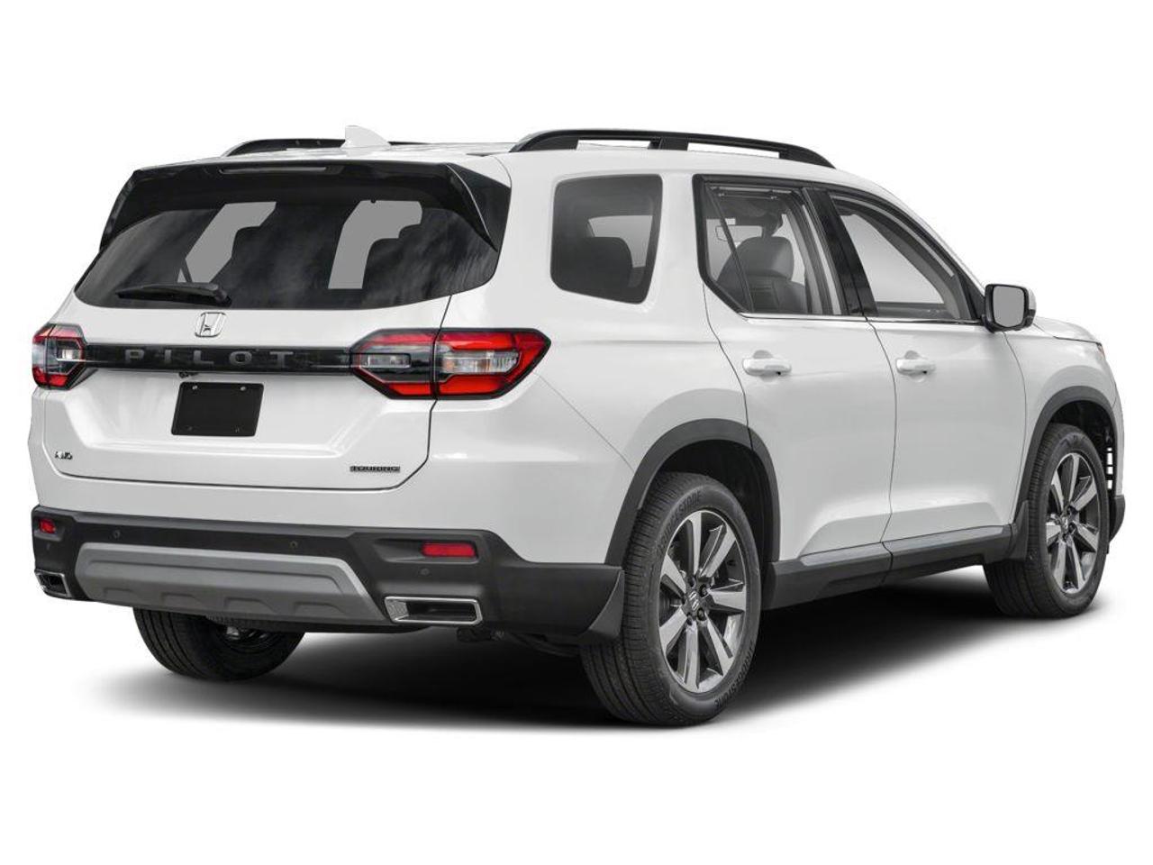 2023 Honda Pilot Touring 4dr All-Wheel Drive Photo2