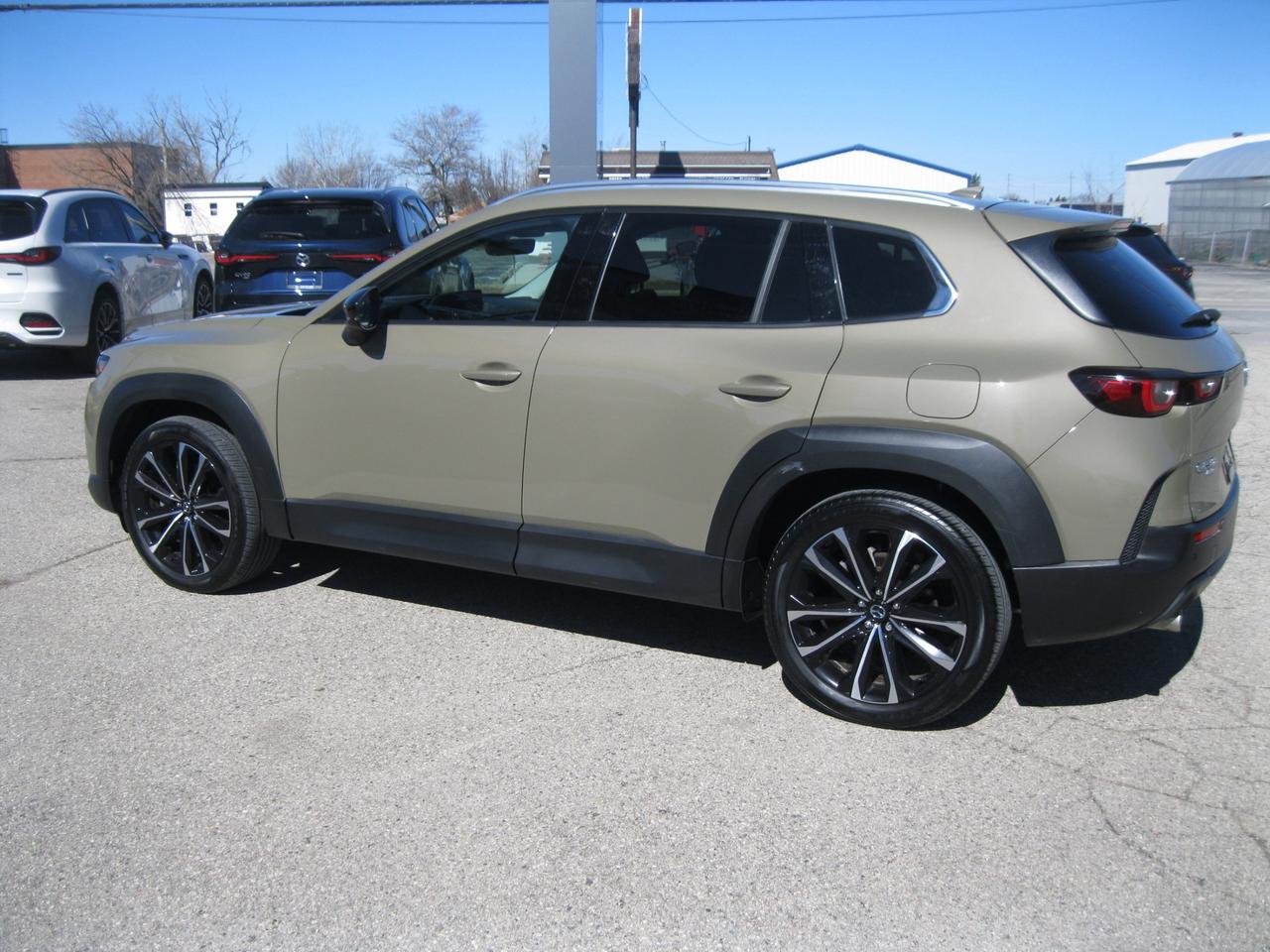 2023 Mazda CX-50 GT 4dr All-Wheel Drive Sport Utility Photo2