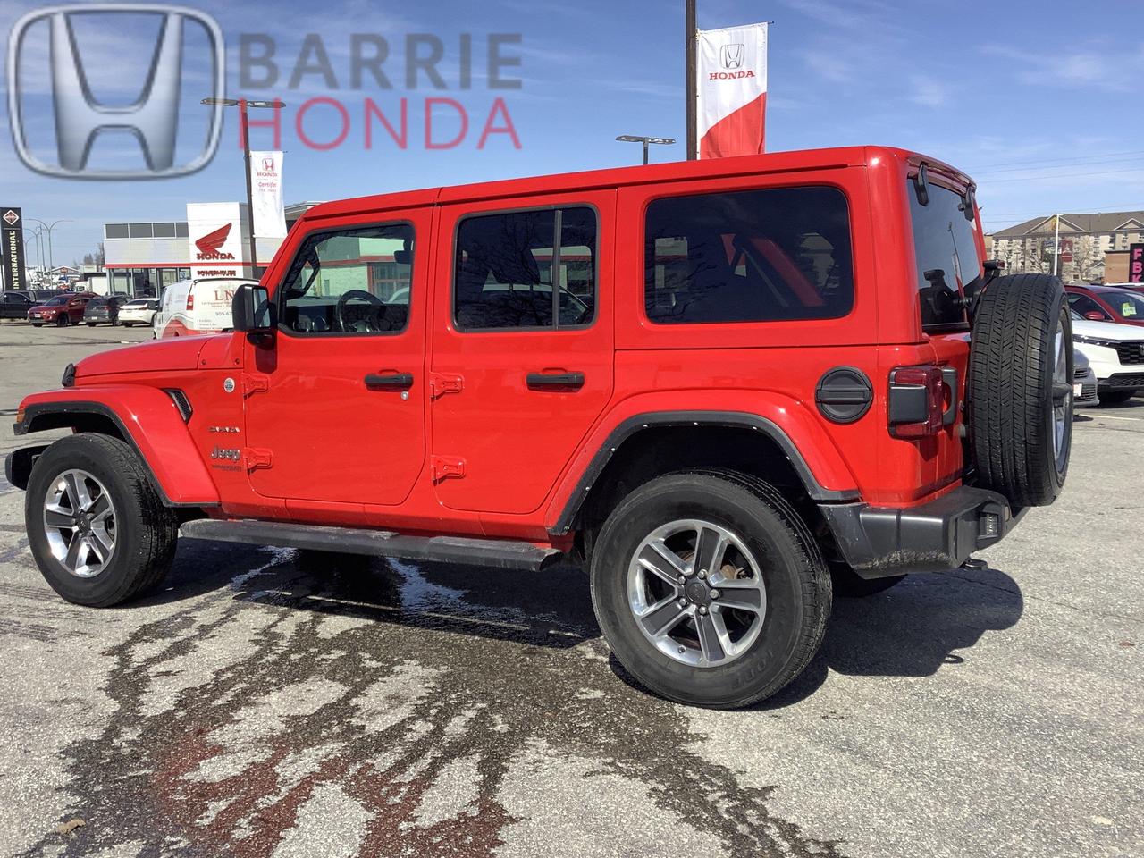 2021 Jeep WRANGLER UNLIMITED Sahara 4dr 4x4 Photo