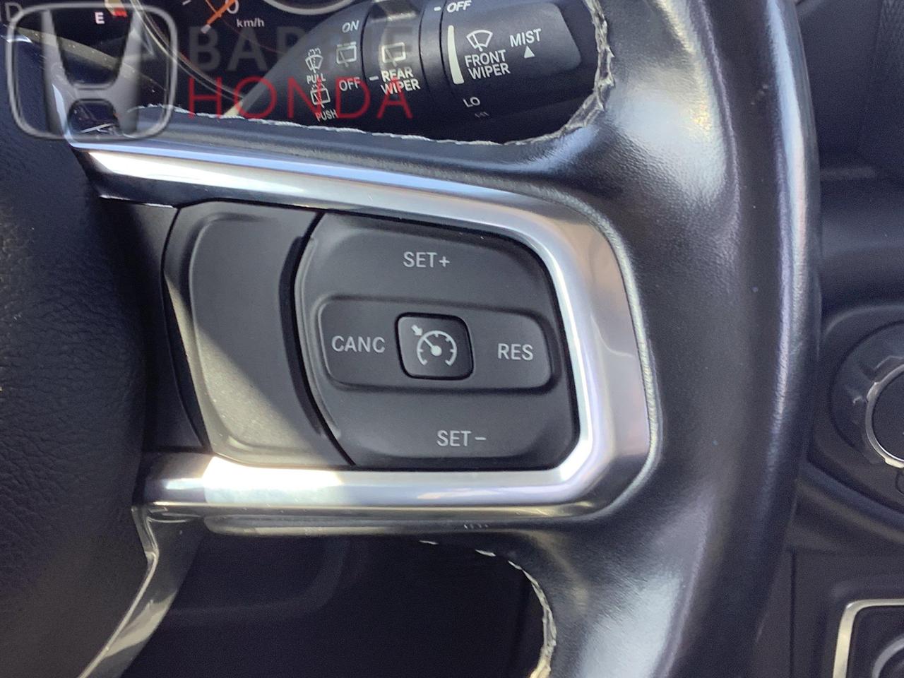 2021 Jeep WRANGLER UNLIMITED Sahara 4dr 4x4 Photo