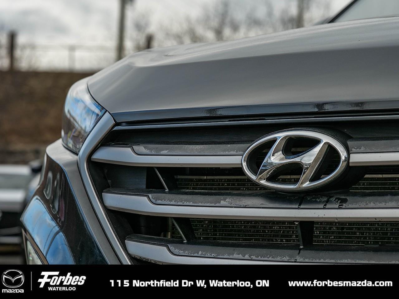 2018 Hyundai Tucson Premium 2.0L 4dr Front-Wheel Drive Photo