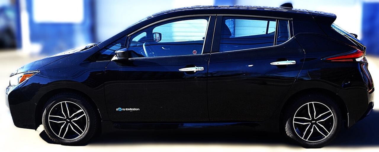 2018 Nissan Leaf S 4dr Hatchback Automatic Photo