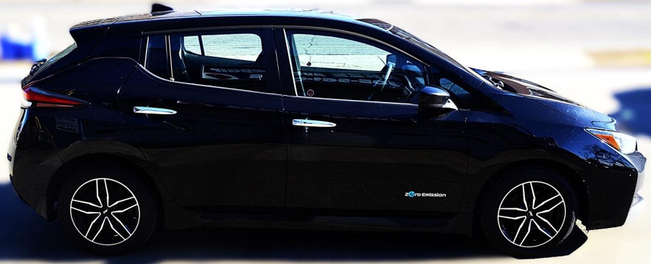 2018 Nissan Leaf S 4dr Hatchback Automatic Photo