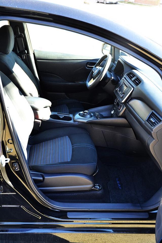 2018 Nissan Leaf S 4dr Hatchback Automatic Photo