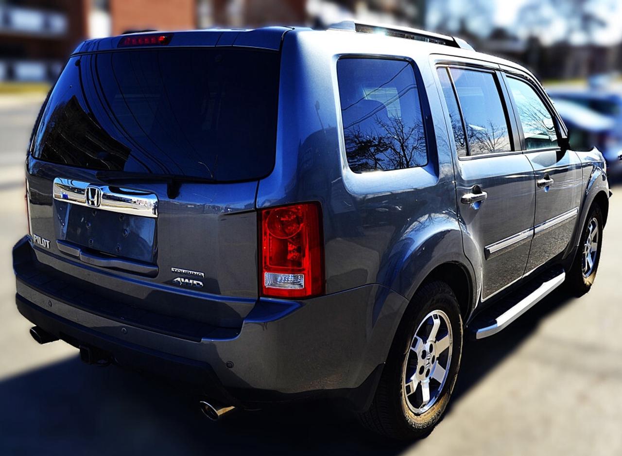 2010 Honda Pilot Touring 4dr 4x4 Automatic Photo4