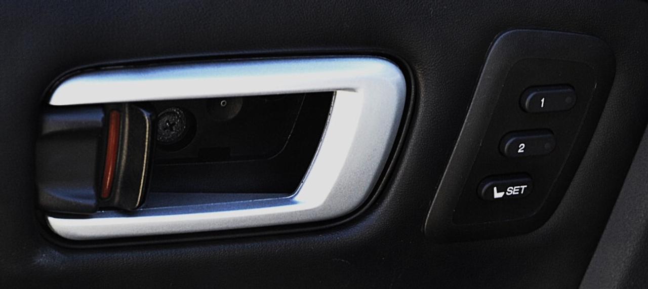 2010 Honda Pilot Touring 4dr 4x4 Automatic Photo