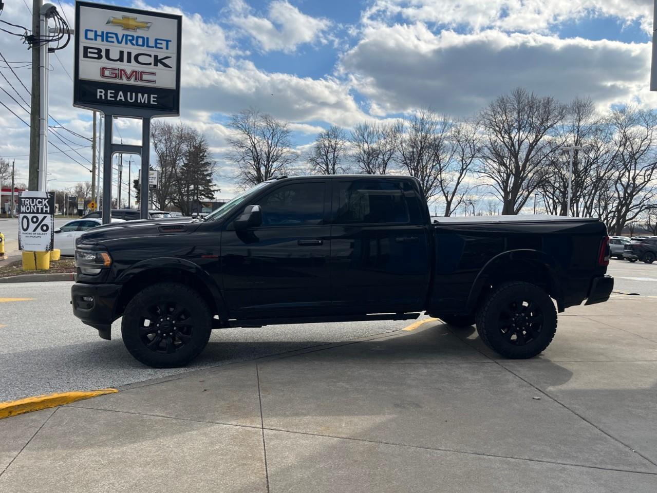 2021 RAM 2500 LIMITED ALL THE TRUCK! Photo