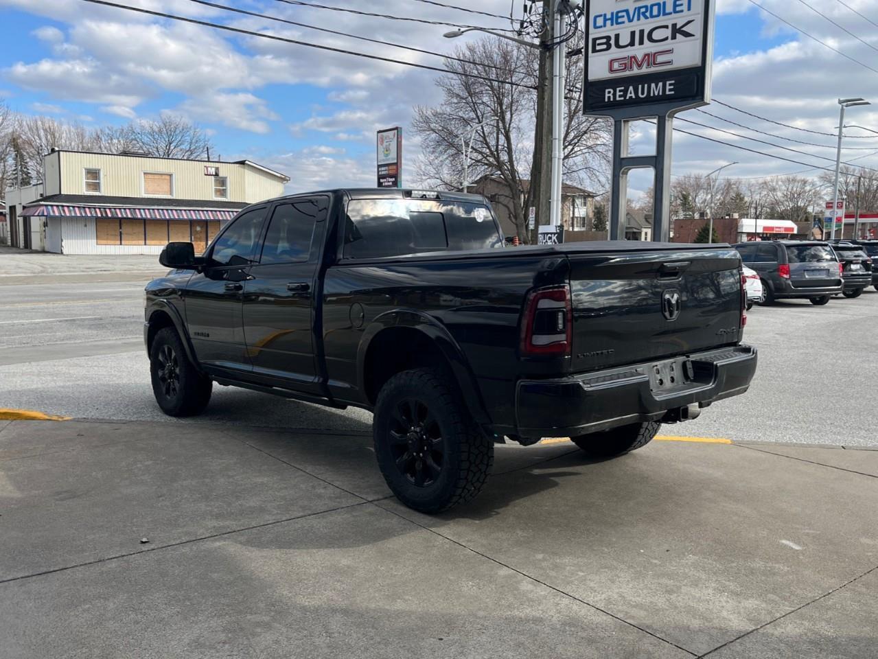 2021 RAM 2500 LIMITED ALL THE TRUCK! Photo