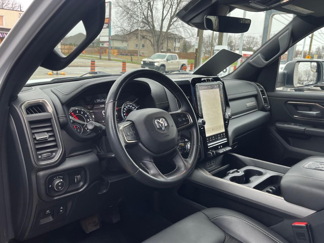 2022 RAM 1500 SPORT TERRIFIC CONDITION! Photo