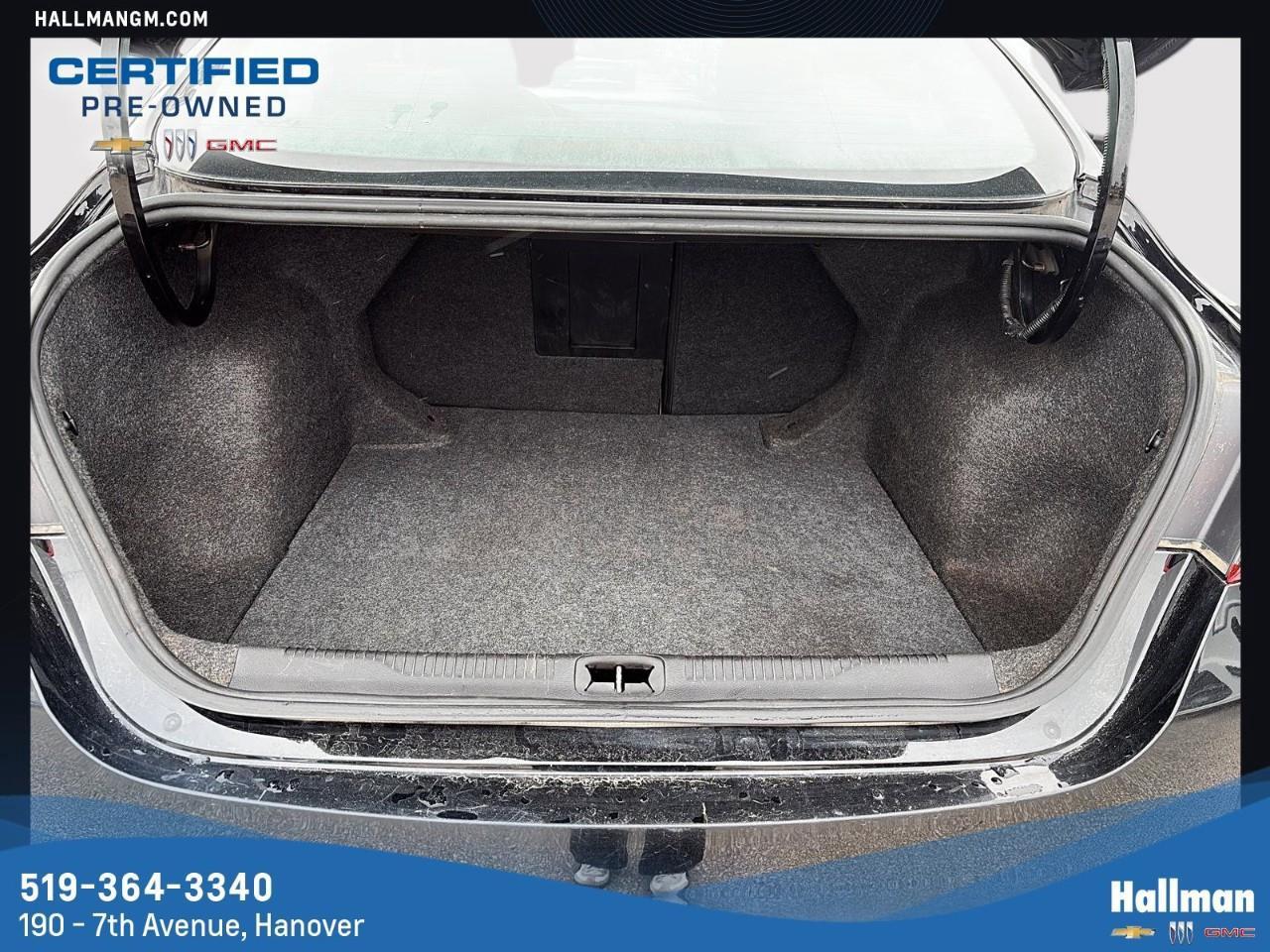 2015 Chrysler 200 LX 4dr Front-wheel Drive Sedan Photo