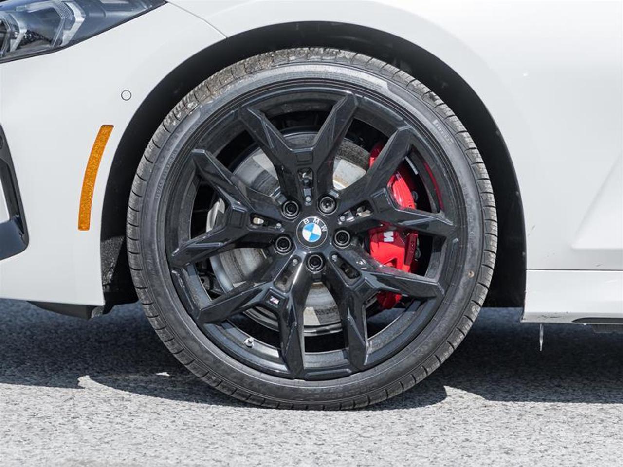 2026 BMW 330 i xDrive 4dr All-Wheel Drive Sedan Photo
