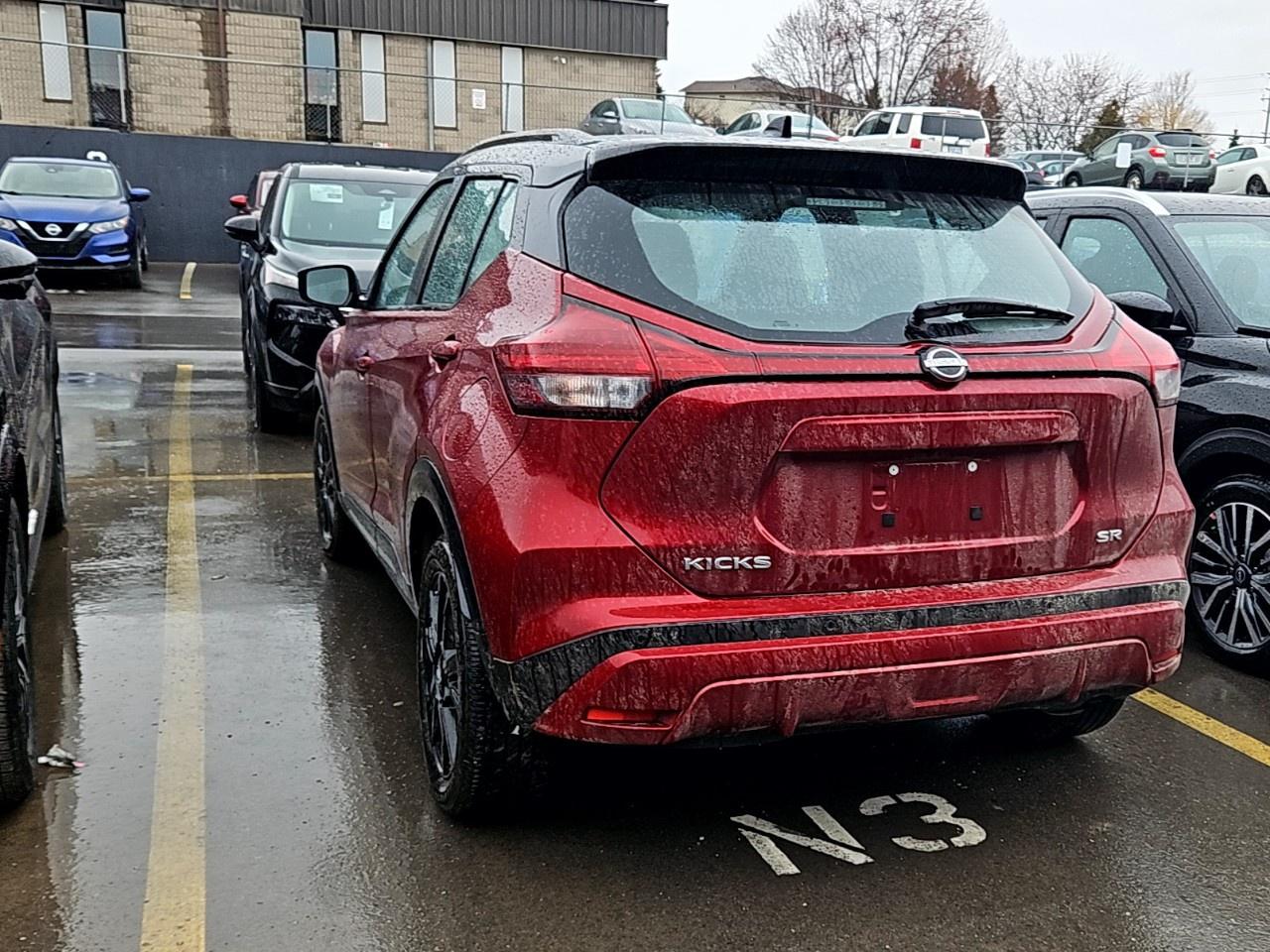 2023 Nissan Kicks SR FWD Photo