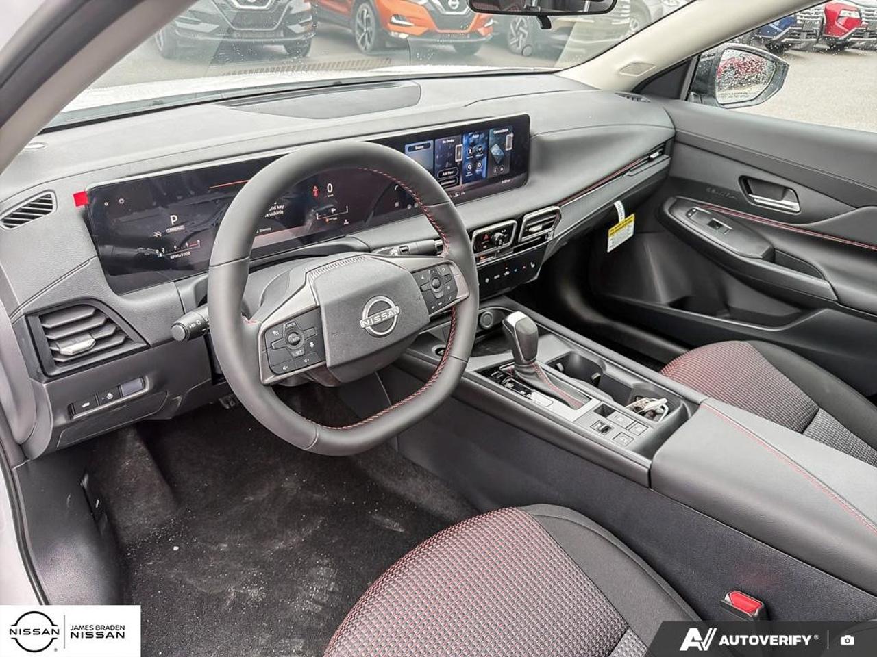 2026 Nissan Sentra SR SEDAN Photo