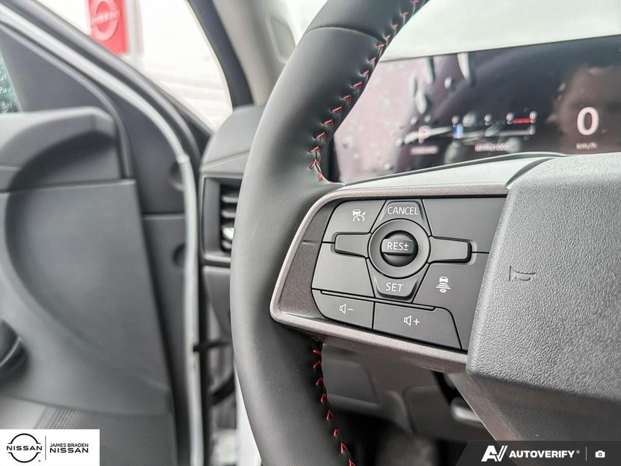 2026 Nissan Sentra SR SEDAN Photo