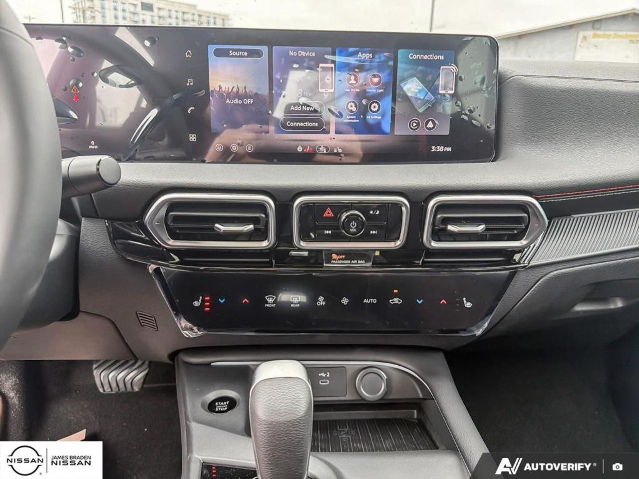 2026 Nissan Sentra SR SEDAN Photo