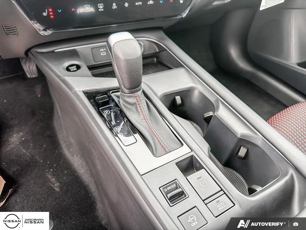 2026 Nissan Sentra SR SEDAN Photo