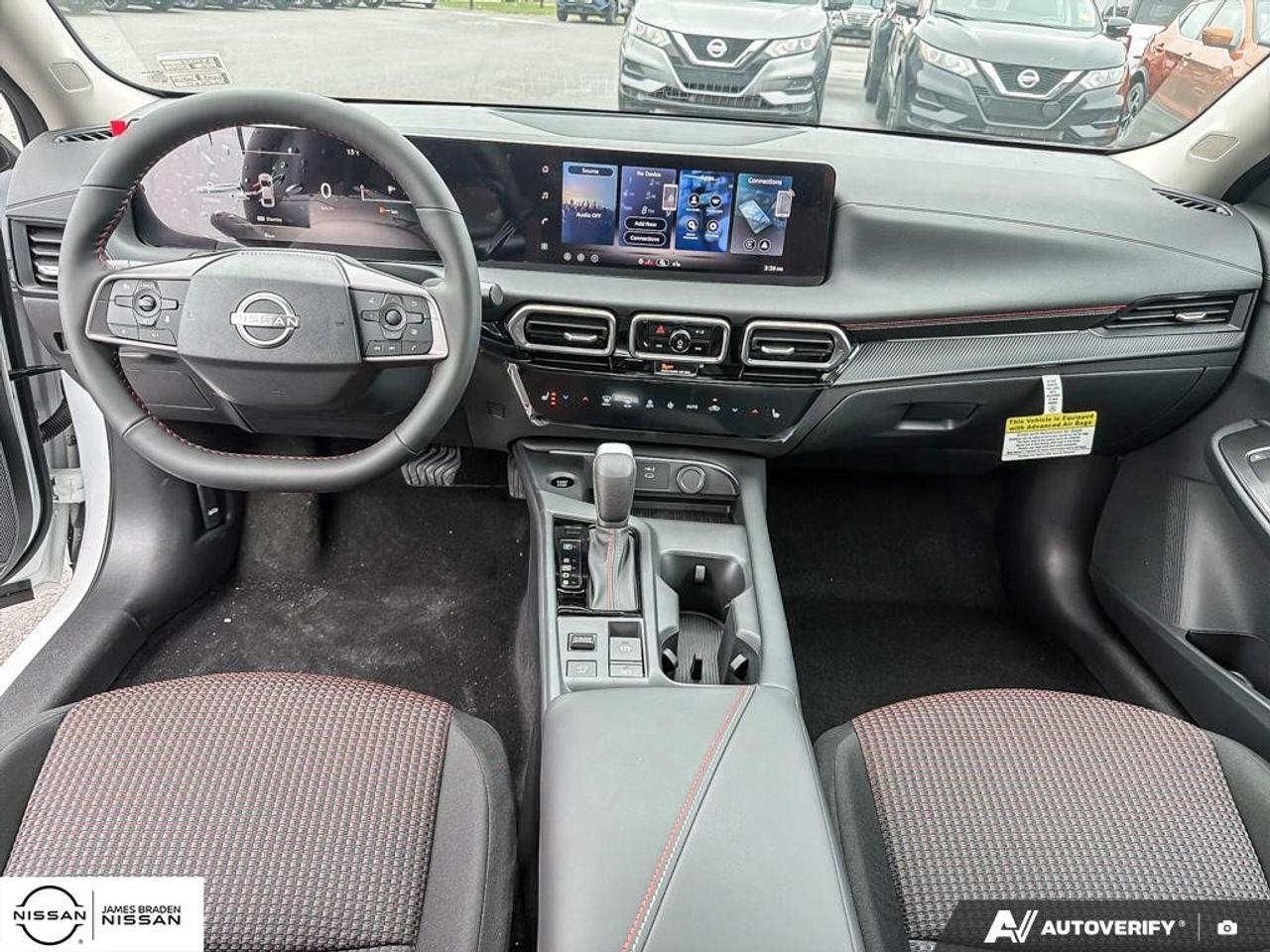 2026 Nissan Sentra SR SEDAN Photo