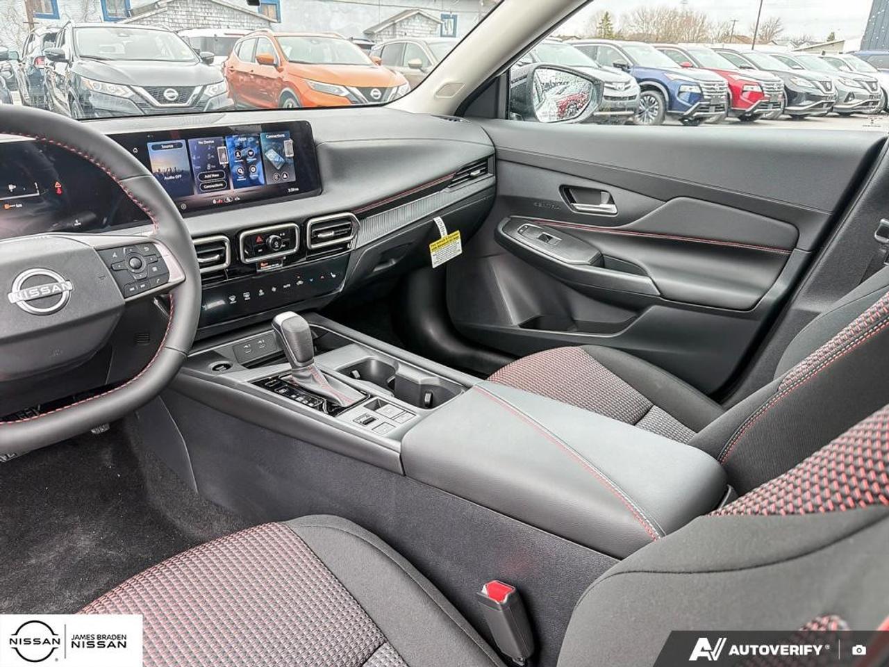 2026 Nissan Sentra SR SEDAN Photo