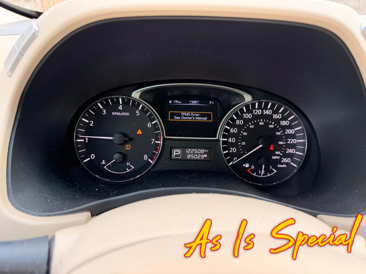 2014 Nissan Pathfinder SL 4dr 4x4 Photo