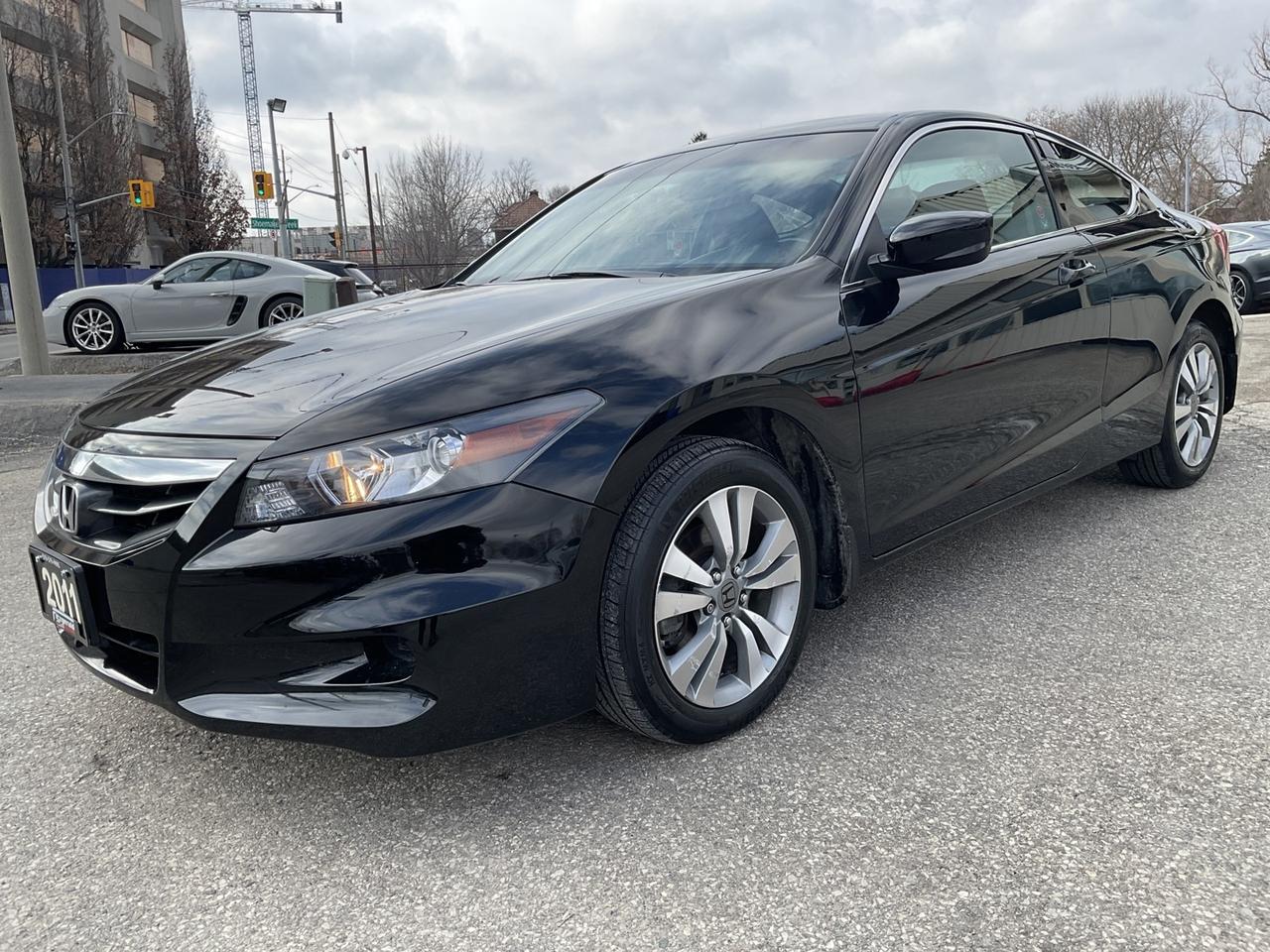 2011 Honda Accord EX Coupe AT - ALLOYS! BLUETOOTH! SUNROOF! Photo2