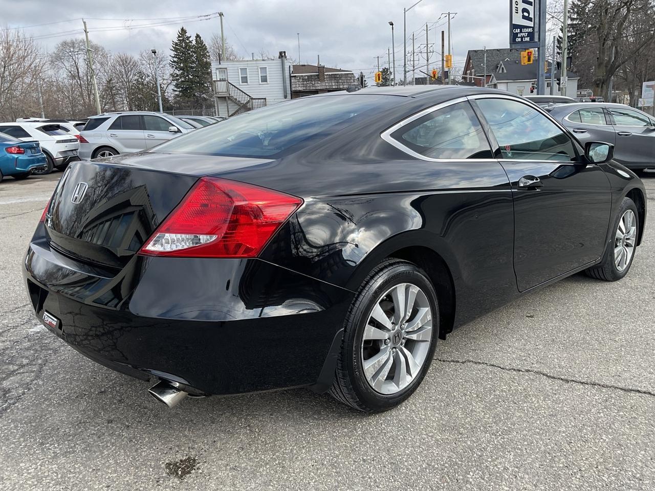 2011 Honda Accord EX Coupe AT - ALLOYS! BLUETOOTH! SUNROOF! Photo