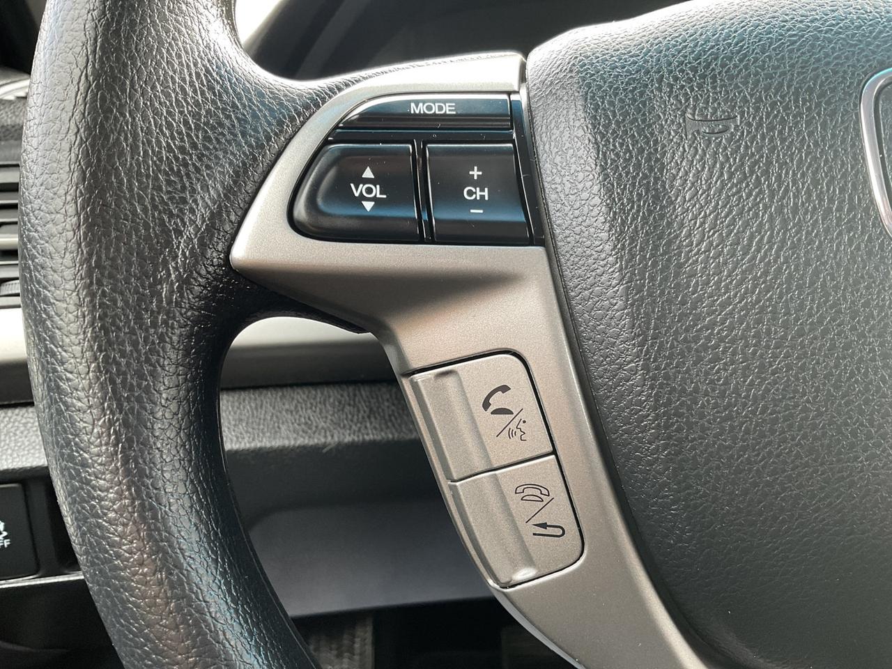 2011 Honda Accord EX Coupe AT - ALLOYS! BLUETOOTH! SUNROOF! Photo