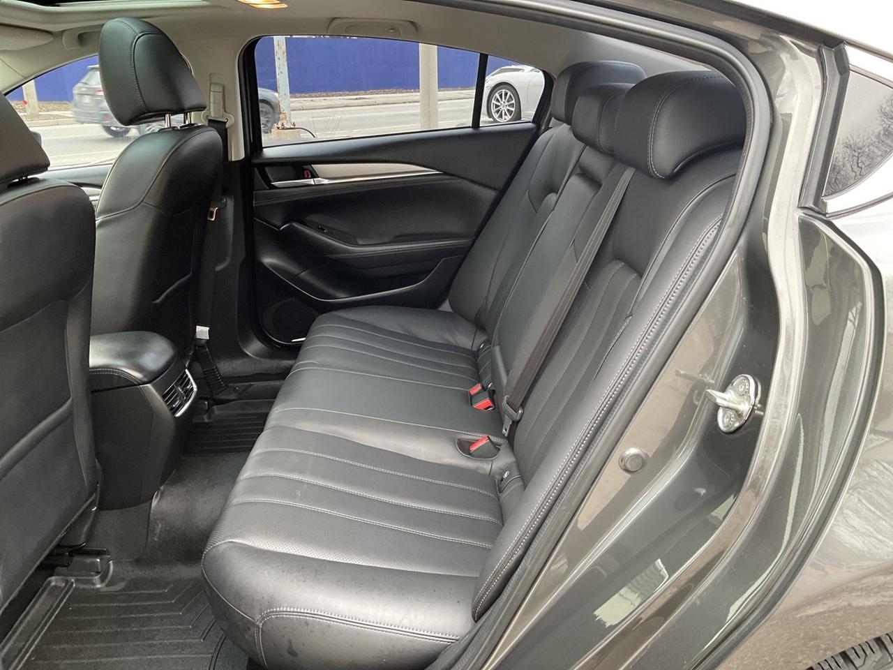 2018 Mazda MAZDA6 GT - LTHR! NAV! BACK-UP CAM! BSM! SUNROOF! Photo