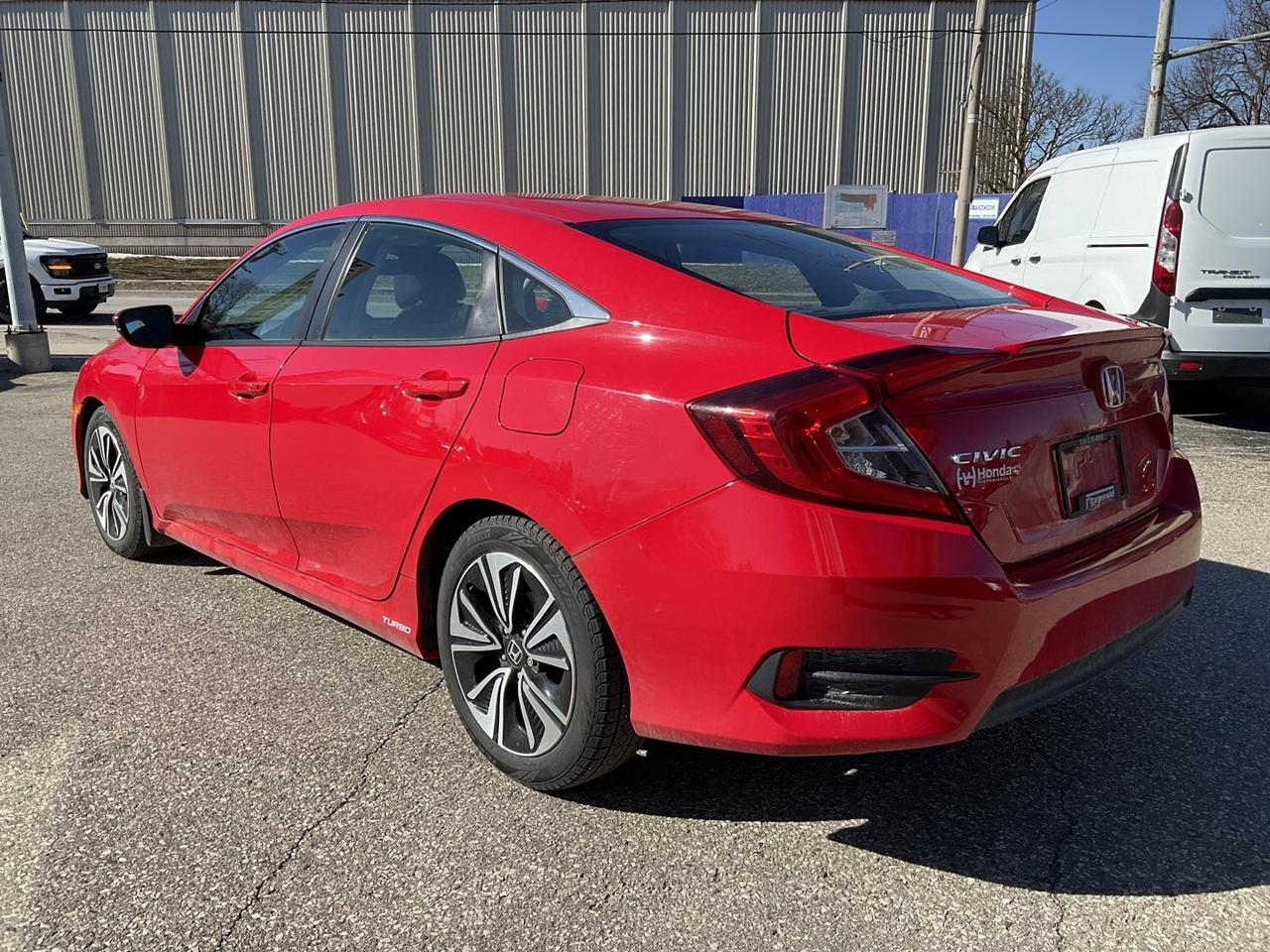2018 Honda Civic EX-T Sedan - BACK-UP/BLIND-SPOT CAM! SUNROOF! Photo