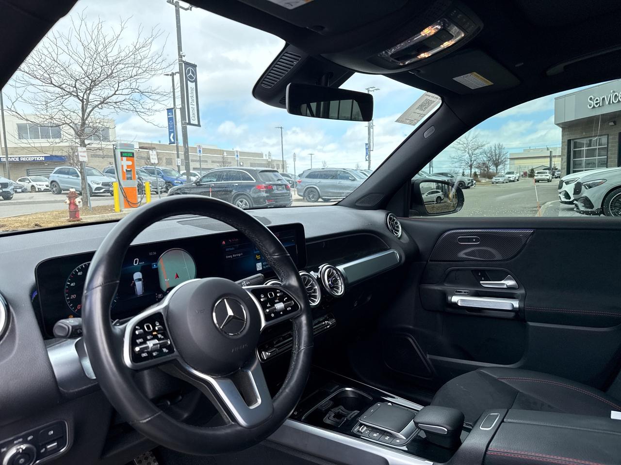2022 Mercedes-Benz GLB 360 Cam Navi Sport Pkg AMG Line Trim Photo