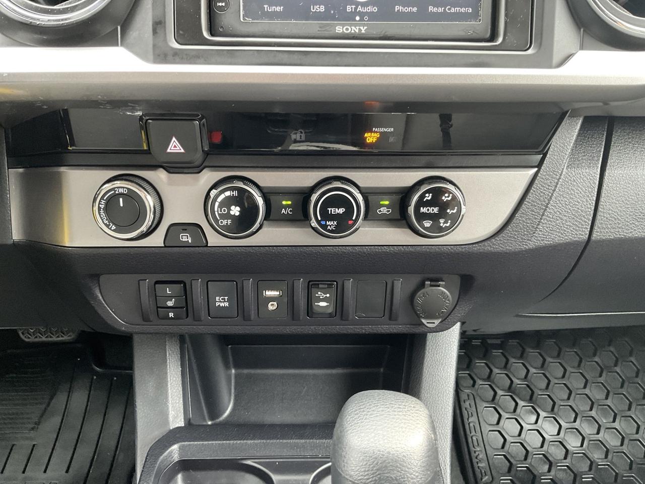 2017 Toyota Tacoma SR5 Double Cab Long Bed V6 6AT 4WD - BACK-UP CAM! Photo