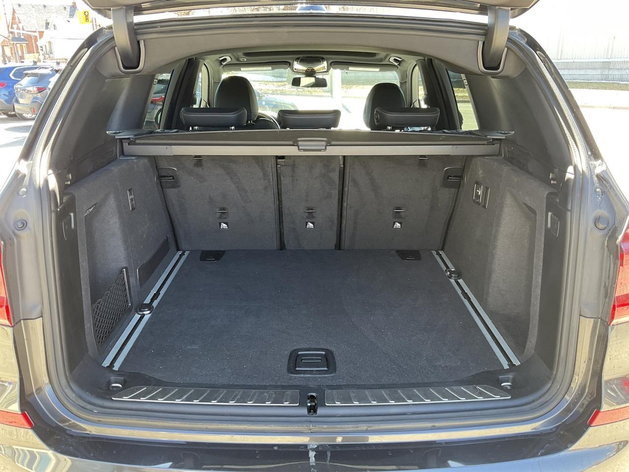 2019 BMW X3 xDrive30i - PREM. ENHANCED PKG! NAV! BACK-UP CAM! Photo