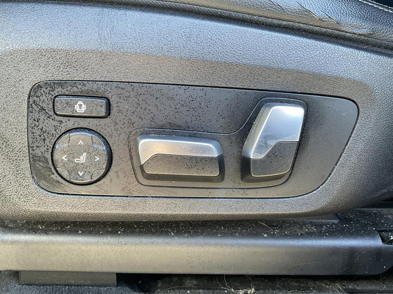 2019 BMW X3 xDrive30i - PREM. ENHANCED PKG! NAV! BACK-UP CAM! Photo