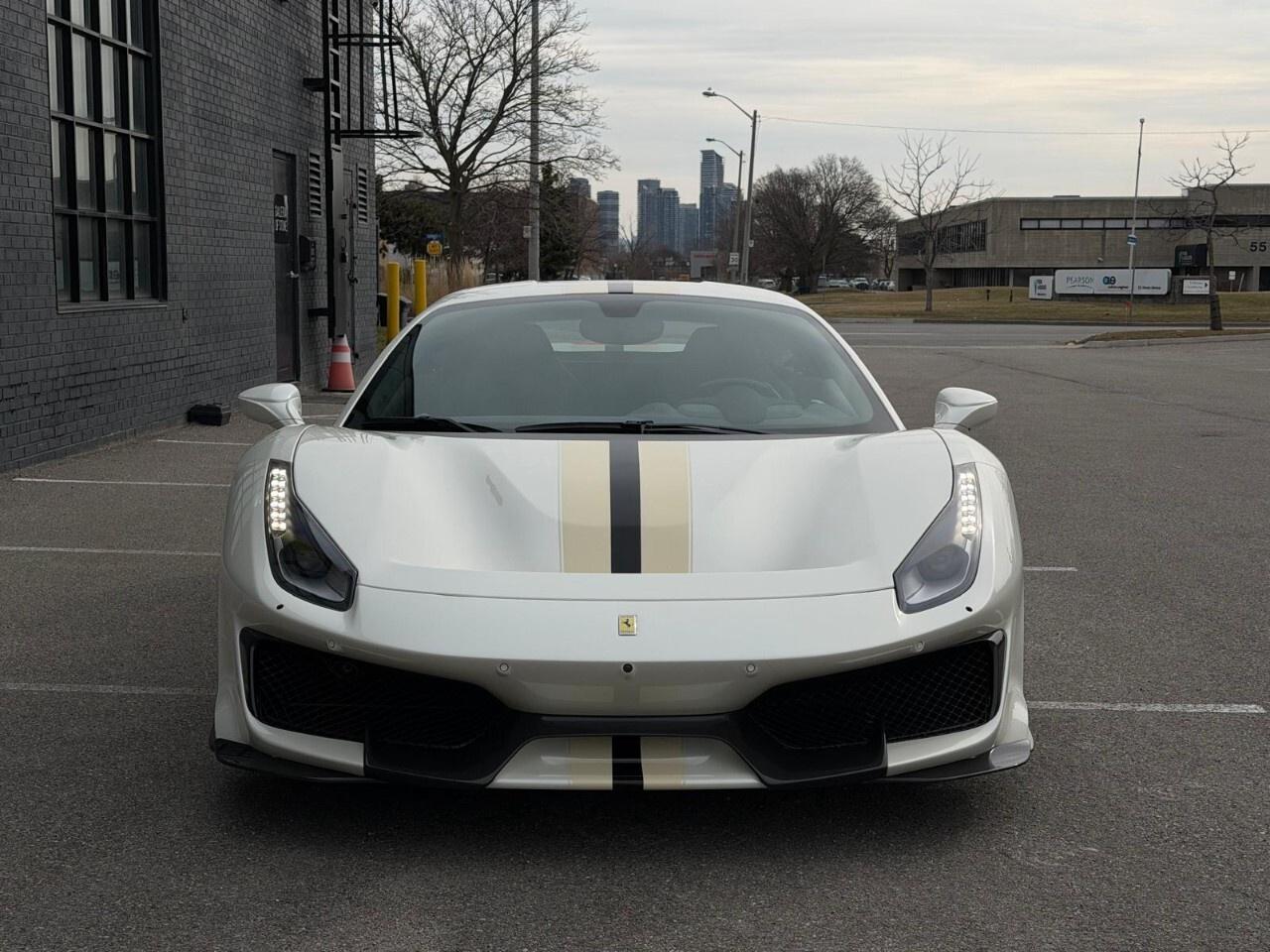 2019 Ferrari 488 Pista COUPE Photo